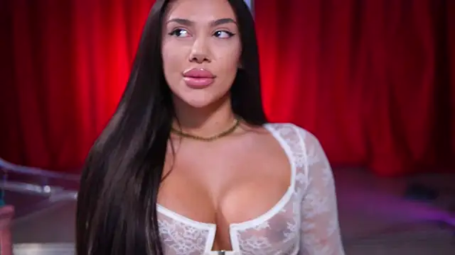 NatyDesiree online show from January 6, 1:31 am