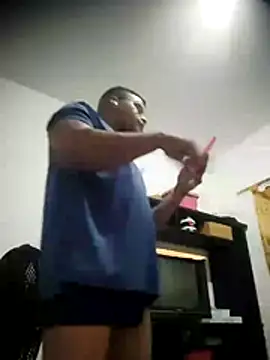 SaucyAffair0 online show from January 13, 3:45 am