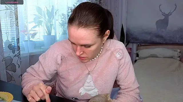 Bella  Swoon online show from May 14, 4:52 am