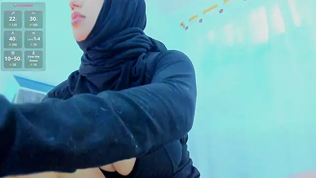 Snapshot of amira_nazer chatting on October 9, 2:59 pm amira nazer online show from October 9, 2:59 pm