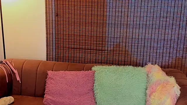 ariana cross online show from February 22, 1:31 pm