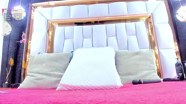 RileySweett online show from January 17, 11:48 am