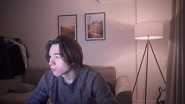 Snapshot of MarkusDean chatting on January 15, 4:25 am MarkusDean online show from January 15, 4:25 am