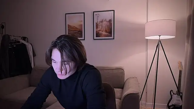 Snapshot of MarkusDean chatting on January 15, 12:04 pm MarkusDean online show from January 15, 12:04 pm