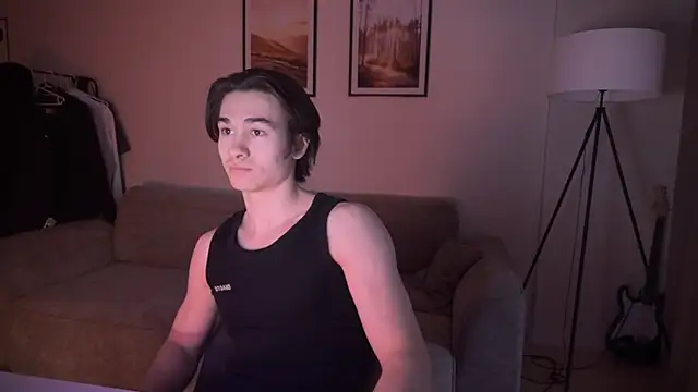 Snapshot of MarkusDean chatting on January 17, 12:10 pm MarkusDean online show from January 17, 12:10 pm