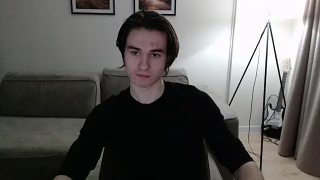 Snapshot of MarkusDean chatting on February 6, 4:47 pm MarkusDean online show from February 6, 4:47 pm