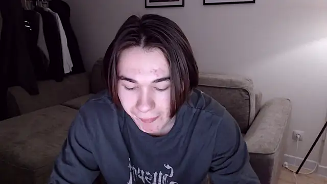 Snapshot of MarkusDean chatting on February 19, 2:12 pm MarkusDean online show from February 19, 2:12 pm