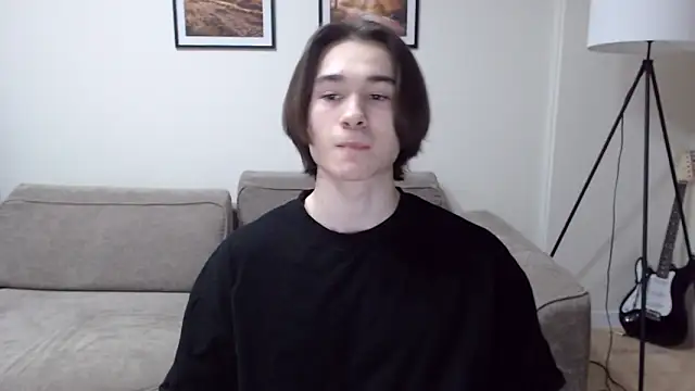 Snapshot of MarkusDean chatting on March 1, 9:26 pm MarkusDean online show from March 1, 9:26 pm