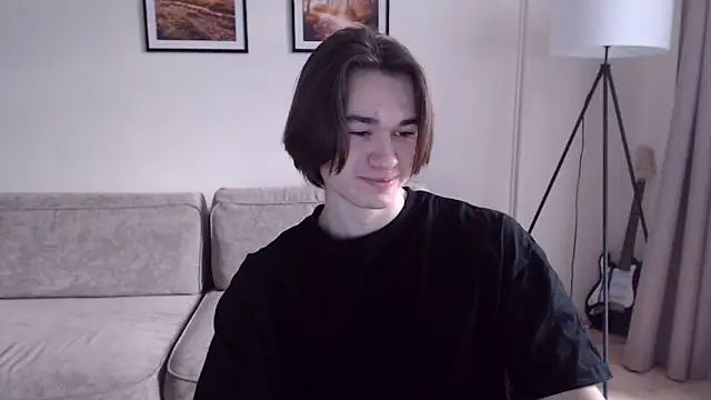 Snapshot of MarkusDean chatting on March 2, 12:01 pm MarkusDean online show from March 2, 12:01 pm