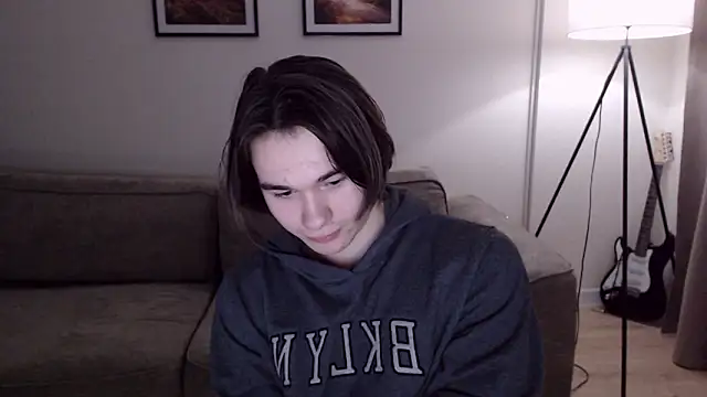 Snapshot of MarkusDean chatting on March 4, 6:29 pm MarkusDean online show from March 4, 6:29 pm