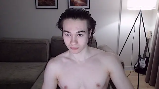 Snapshot of MarkusDean chatting on March 9, 2:43 pm MarkusDean online show from March 9, 2:43 pm