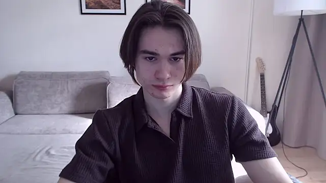 Snapshot of MarkusDean chatting on March 15, 10:24 am MarkusDean online show from March 15, 10:24 am