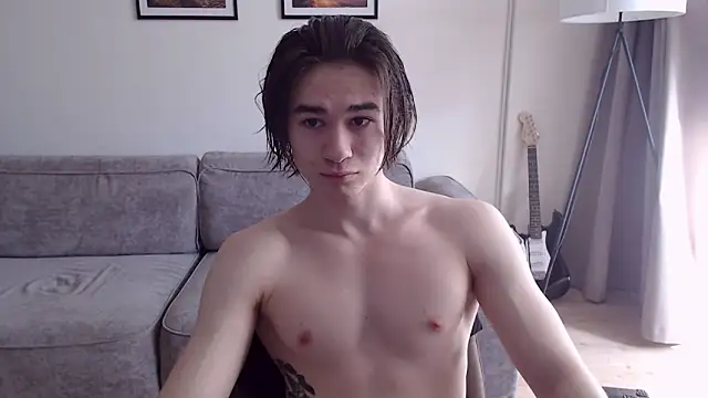 Snapshot of MarkusDean chatting on March 19, 9:17 am MarkusDean online show from March 19, 9:17 am