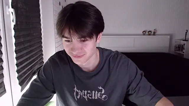 Snapshot of MarkusDean chatting on September 9, 8:58 am MarkusDean online show from September 9, 8:58 am