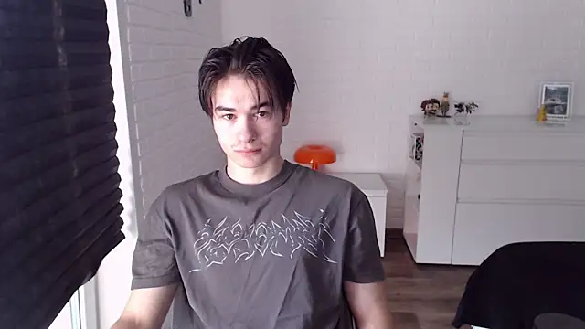 Snapshot of MarkusDean chatting on September 23, 10:29 am MarkusDean online show from September 23, 10:29 am