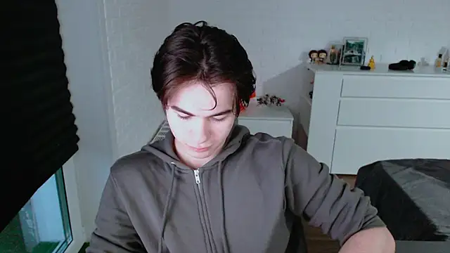 Snapshot of MarkusDean chatting on October 18, 12:39 pm MarkusDean online show from October 18, 12:39 pm