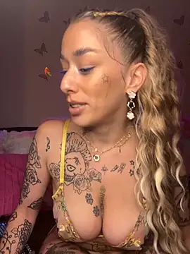 Chachou000 online show from September 23, 8:34 pm