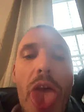 Snapshot of Tbone3390 chatting on March 15, 8:26 pm Tbone3390 online show from March 15, 8:26 pm