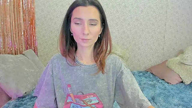 Snapshot of crystalnut chatting on January 26, 3:06 am crystalnut online show from January 26, 3:06 am