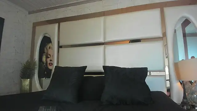 ALAN SANTHOS online show from December 16, 3:55 am