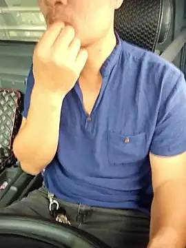 Vanilahirl online show from November 18, 5:12 am