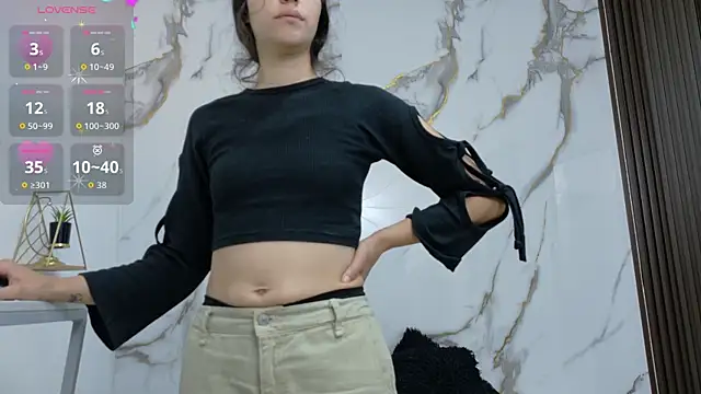 Lindsey8 online show from July 11, 1:14 pm