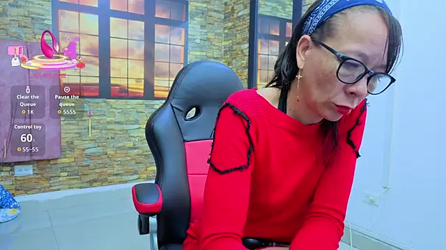 daniela xue online show from January 13, 7:30 pm