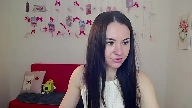 KaraCriegs online show from May 7, 7:08 pm