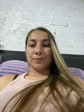 Iris love18 online show from January 11, 7:49 pm
