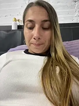 Iris love18 online show from January 12, 9:08 pm