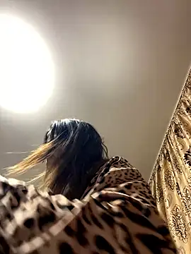 Snapshot of NadiraNoor chatting on February 10, 1:32 am NadiraNoor online show from February 10, 1:32 am