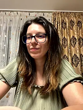 Snapshot of NadiraNoor chatting on April 19, 10:01 pm NadiraNoor online show from April 19, 10:01 pm