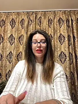 Snapshot of NadiraNoor chatting on May 1, 9:19 pm NadiraNoor online show from May 1, 9:19 pm