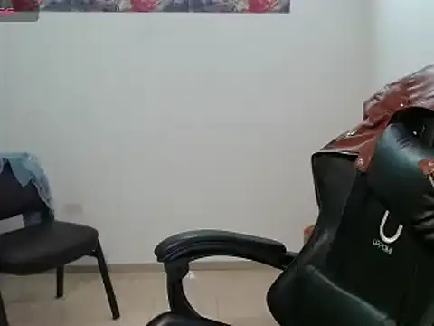 horny paty online show from December 28, 3:37 pm