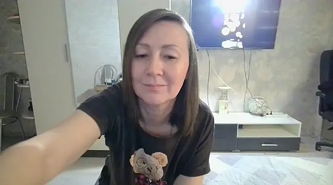 Snapshot of WindChristy chatting on February 1, 5:26 pm WindChristy online show from February 1, 5:26 pm