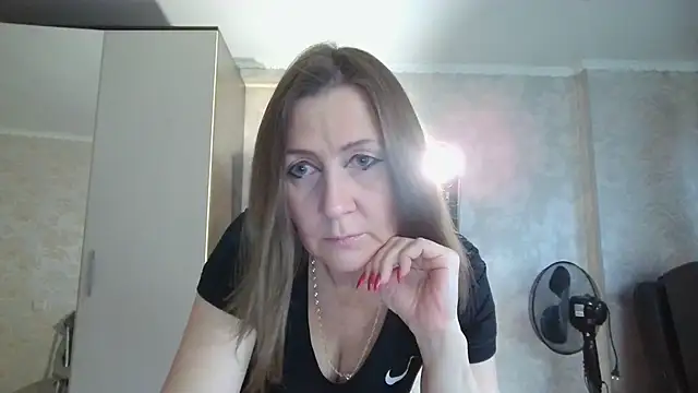 Snapshot of WindChristy chatting on September 8, 3:55 pm WindChristy online show from September 8, 3:55 pm