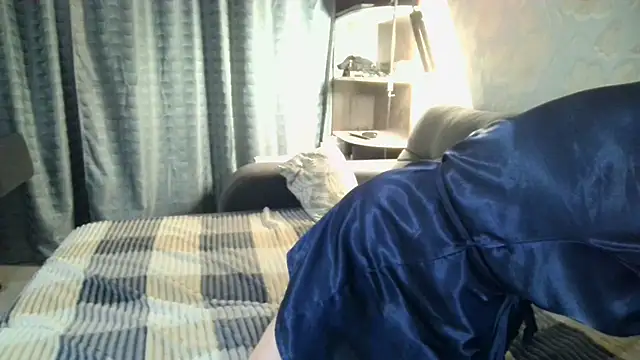 WindChristy online show from November 4, 4:00 am