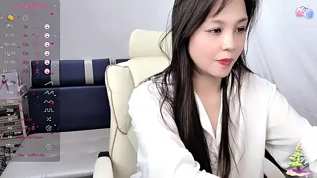 Toookiss online show from February 13, 2:31 pm