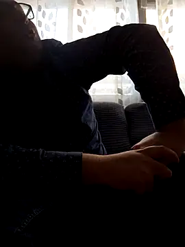 Javier bear online show from November 11, 2:17 pm