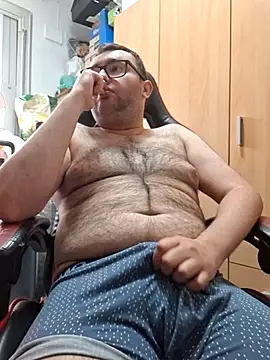 Javier bear online show from May 7, 1:05 pm