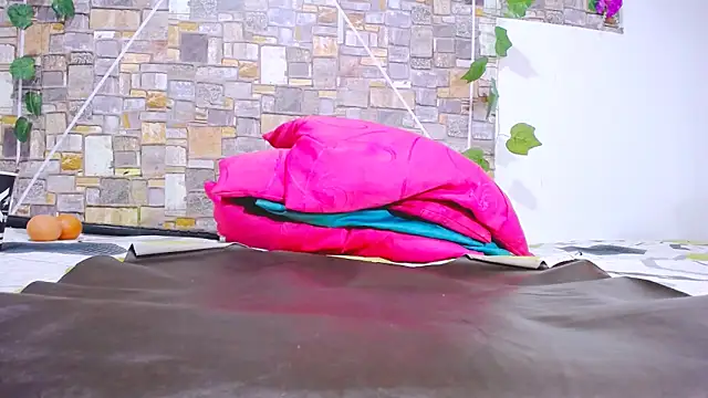 MaidenGame online show from January 14, 3:17 pm