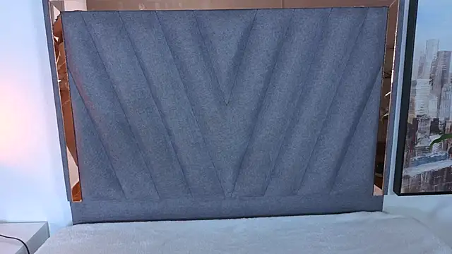 mailin18 online show from October 11, 9:46 pm