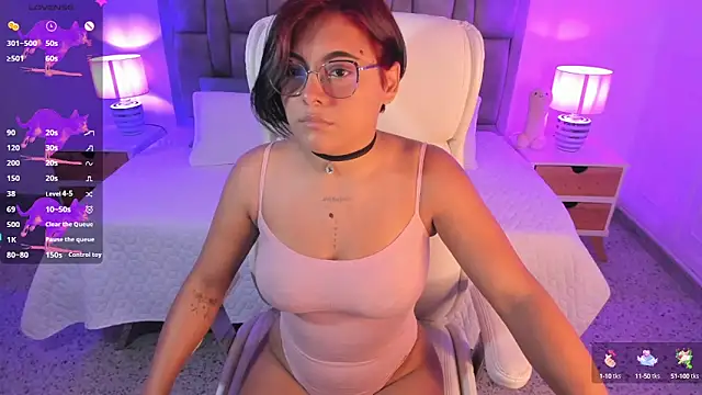 MonieLodge online show from March 19, 5:30 am