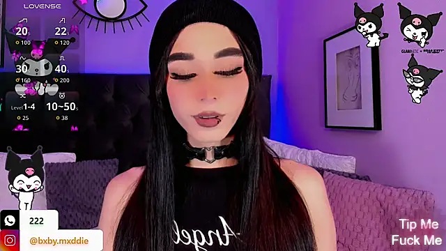 kimMaddiee online show from October 11, 6:01 am