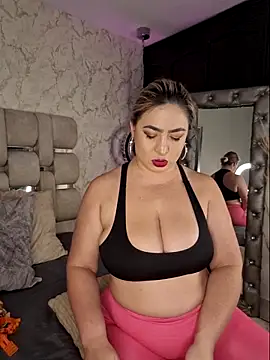 laura bassi online show from February 14, 4:42 am