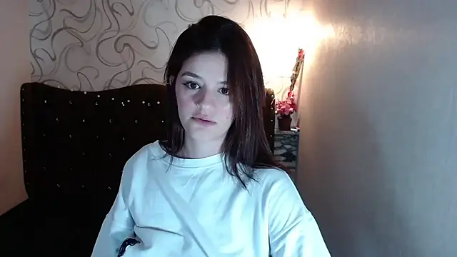 LiaHarryis online show from March 12, 3:35 am