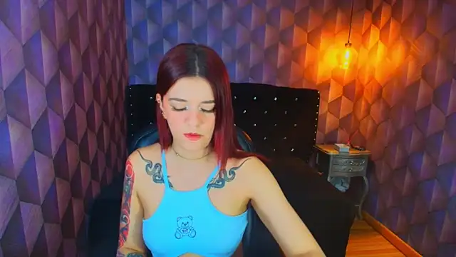 LiaHarryis online show from September 20, 5:14 pm