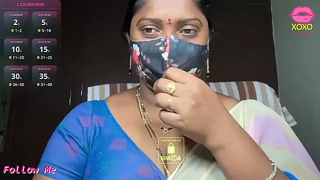 Snapshot of vani-09 chatting on April 5, 4:37 pm vani-09 online show from April 5, 4:37 pm
