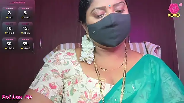 Snapshot of vani-09 chatting on April 22, 8:50 am vani-09 online show from April 22, 8:50 am