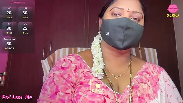 Snapshot of vani-09 chatting on May 11, 5:54 pm vani-09 online show from May 11, 5:54 pm